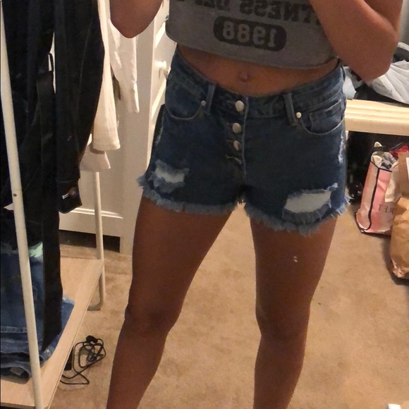 Best denim shorts ever! - Picture 5 of 6